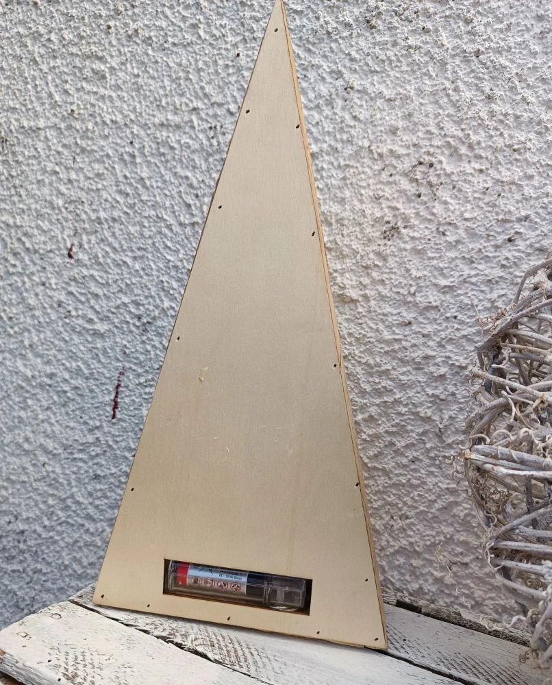 Dřevěný stromeček 