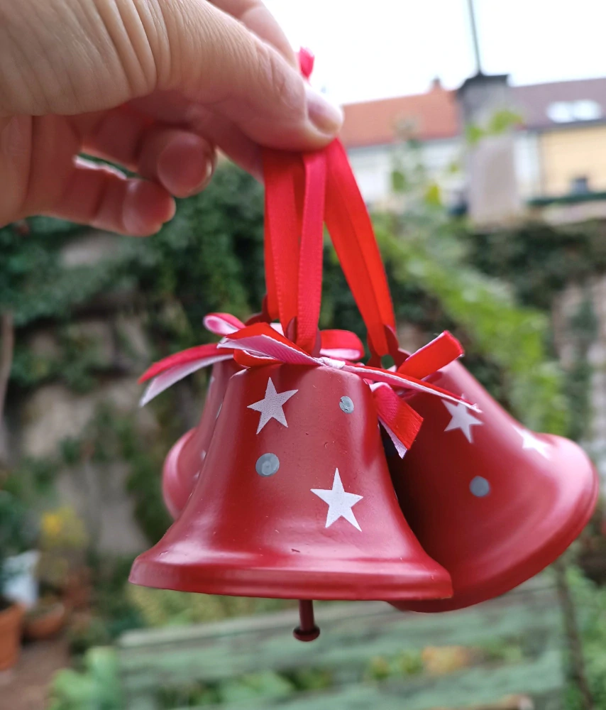 Červený zvoneček 