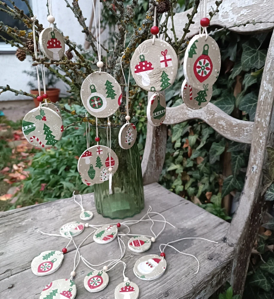 Dřevěná vánoční ozdoba / sada 5 ks