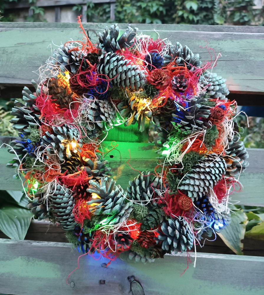 Barevný svítící věnec II.