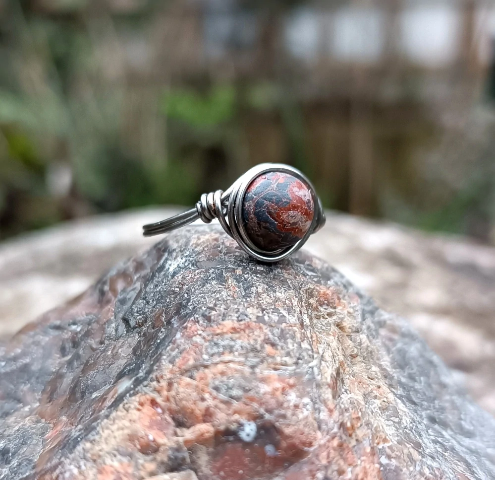 Jaspis Picaso matný 