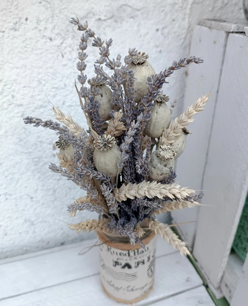 Letní kytice s vůní levandule 