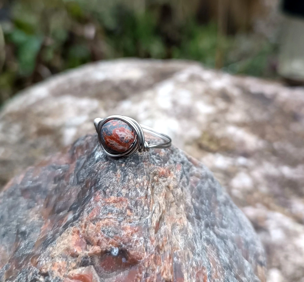 Jaspis Picaso matný 