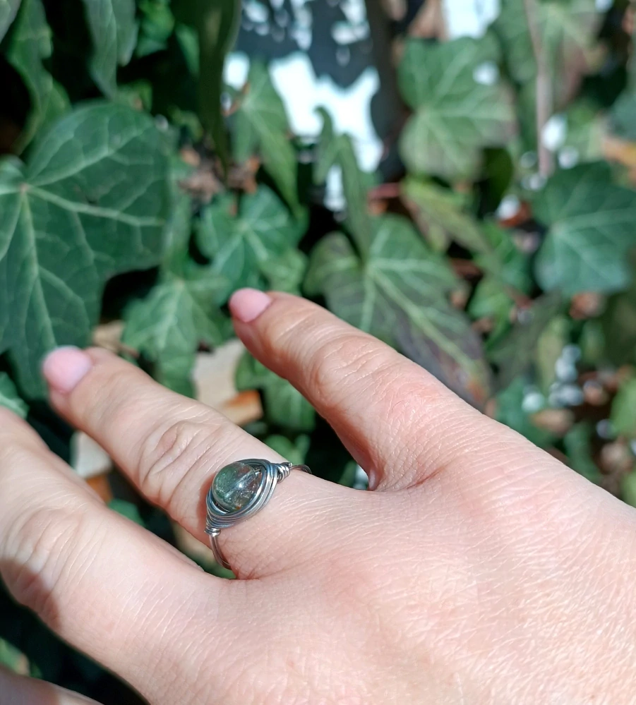 Křišťál s mateční horninou