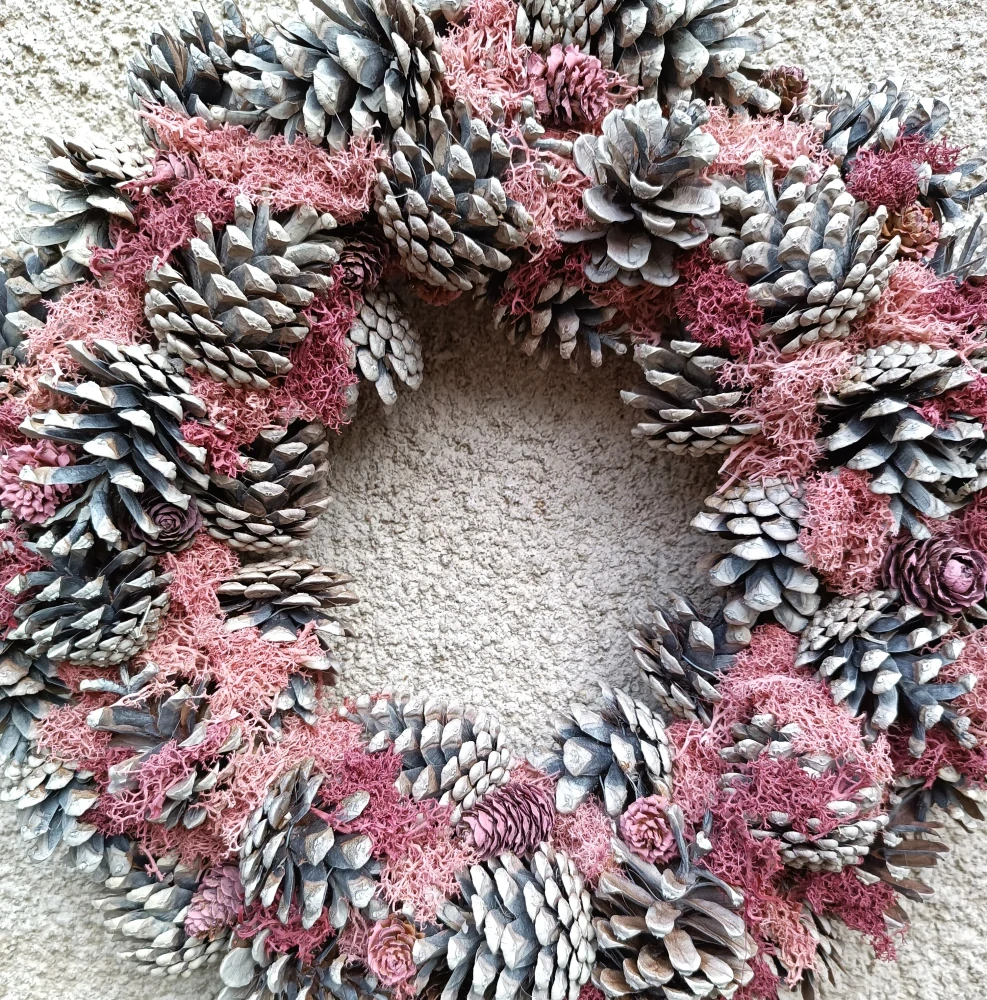 Sugar wreath 