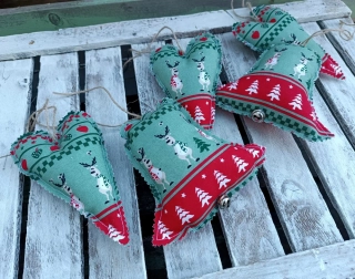 Srdíčka a zvonečky