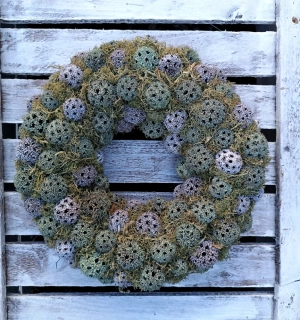 Celoroční věnec ambroňový