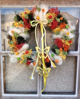 Velký barevný jarní věnec