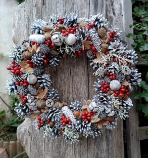 Bíločervené Vánoce, malý věnec 