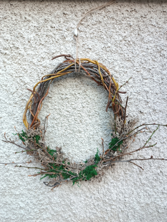 Jarní věneček k dotvoření 